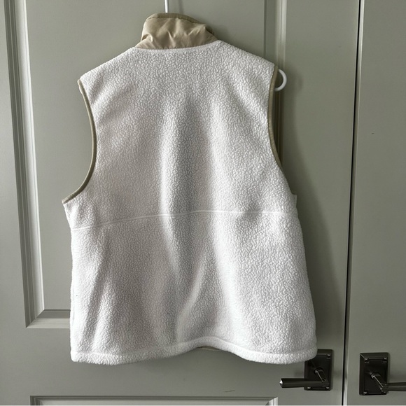Northface Cragmont Sherpa Cream Fleece Vest - Picture 5 of 5